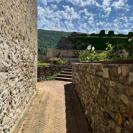 La Corsara-la Casa Nella Roccia * Ameglia