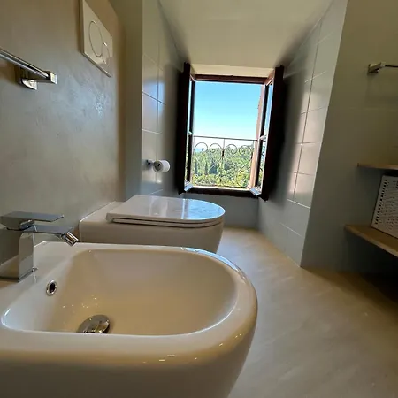 La Corsara-la Casa Nella Roccia * Ameglia